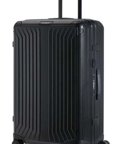 122707_1041_hi-res_FRONT34_1